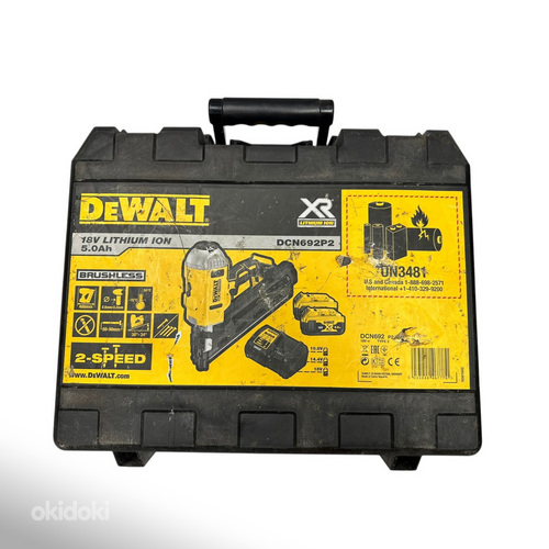 Аккумуляторный пистолет Dewalt DCN692 Аку 5.0Ач 2тк Зарядка
