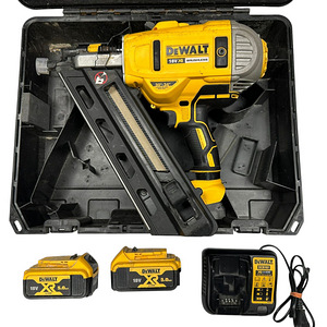 Akunaelapüstol Dewalt DCN692 + Aku 5.0Ah 2tk + Laadija (6 foto / 6)