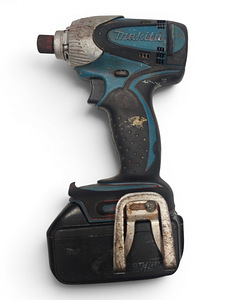 Akutrell Makita BTD142 + aku 3.0Ah (3 foto / 5)