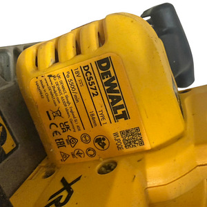 Akuketassaag DeWalt DCS572 + Aku 5.0Ah (5 foto / 5)