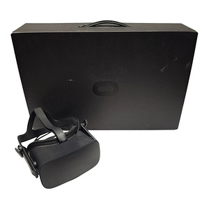 VR-Prillid Oculus Rift CV1 + tarvikud + karp (1 foto / 7)