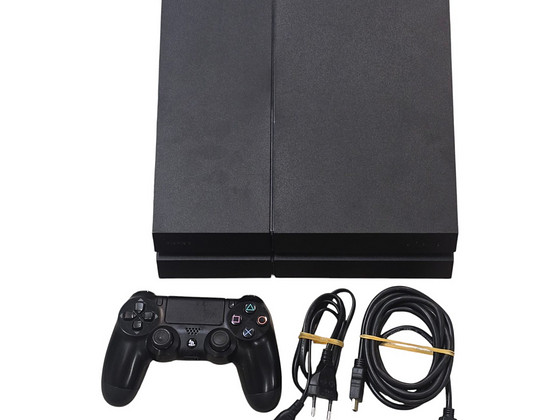 Mängukonsool Playstation 4 Fat 500gb + pult + kaablid