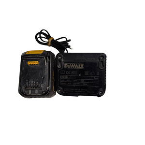 Laadija Dewalt DCB107 + aku Dewalt 6,0Ah (4 foto / 5)