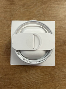 Apple airpods 3 (5 foto / 5)