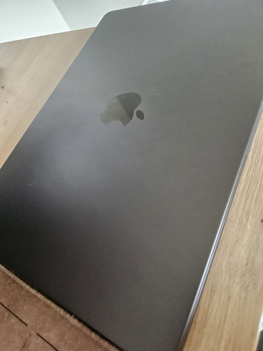 MacBook Pro M4