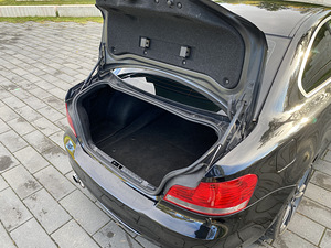 BMW e82 118d M pakett (14 foto / 14)