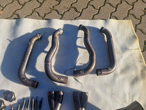 BMW S1000RR K46 Akrapovic Racing Line väljalase 2015-2018 (2 foto / 7)