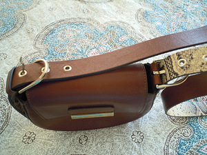 Massimo Dutti käekott (3 foto / 3)
