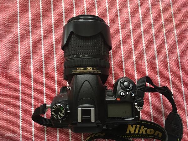 Nikon D7000 + Nikkor 18-140 DX VR 1: 3,5-5,6 (фото #2)