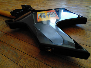 Metal bass Samick Warlock BR-PP (7 foto / 7)