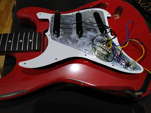 Aged Relic Partscaster Fiesta Red (10 foto / 10)