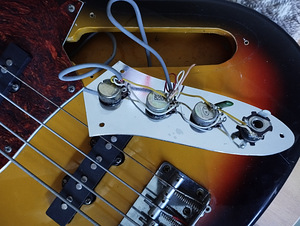 Flavor Jazz Bass (7 foto / 7)