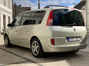 Renault Espace üv 06.2023 (4 foto / 13)