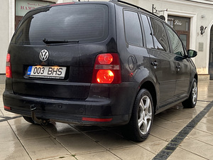 Vw Touran 2009 (5 foto / 10)