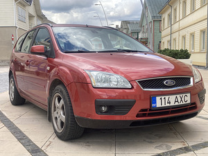 Ford Focus (1 фото из 8)