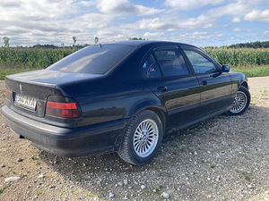 BMW 535i (4 фото из 10)