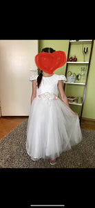 Праздничное платье (2 фото из 3)
