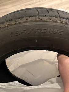 Резина 195/65R15 (1 фото из 2)