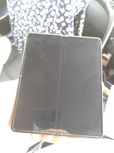 Samsung galaxy fold 3 512gb black (3 foto / 3)