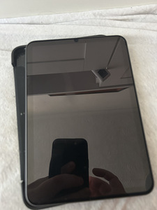 iPad mini Gen 6 64Gb wifi (2 foto / 3)