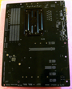 AsRock AB350 Pro4 (5 фото из 7)