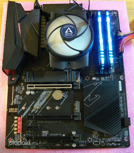 Gigabyte B550 Aorus,Ryzen5 5600G,DDR4 RGB 16GB,SSD M.2 256GB (фото #4)