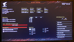 Gigabyte B550 Aorus,Ryzen5 5600G,DDR4 RGB 16GB,SSD M.2 256GB (9 foto / 10)