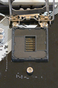 AsRock B460 Pro4, i5-10400, DDR4 RGB 16GB, SSD M.2 256GB (7 foto / 10)