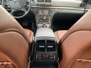 Мерседес-Бенц Е 320 3.0 V6 165кВт (12 фото из 14)