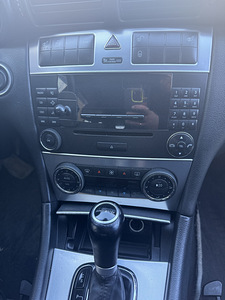 Mercedes-Benz c220 (4 foto / 8)