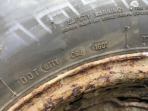 235/70 R15 Cooper Weathermaster naast+ 15", 5x127 veljed (6 foto / 10)
