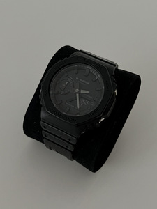 Casio G-Shock "CASIOAK" Triple Black (1 foto / 3)