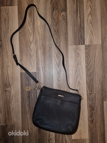 DKNY üleõla kott (foto #1)