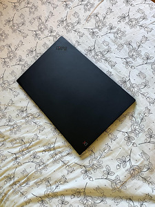14" Lenovo ThinkPad X1 Carbon i5-8350U (3.60 GHz) sülearvuti (6 foto / 10)