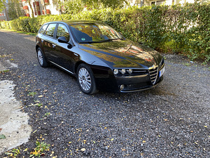 Alfa Romeo 159 diisel 110kw (4 foto / 14)