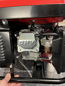 Bensiinigeneraator HONDA (3 foto / 6)