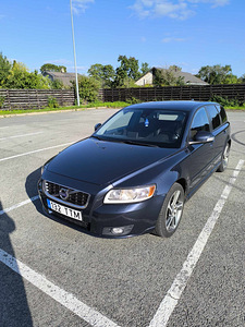 Продажа Volvo (4 фото из 6)