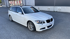 BMW e91 на запчасти (4 фото из 8)