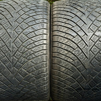 R21 Nokian 295/30/21 - 2 шт. - установка