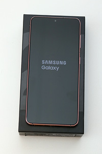 Samsung S21 5G roosa (5 foto / 6)