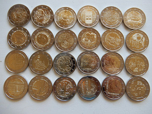 2 eurosed meenemündid (9 foto / 10)