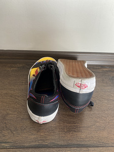 Vans тениски (4 фото из 4)