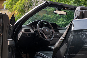 BMW 330D E93 M-PAKETT (6 foto / 10)