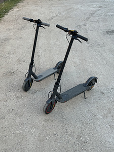 Xiaomi mi pro 2 + Xiaomi 1s scooter (1 foto / 4)