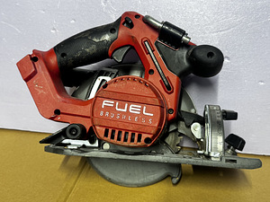 Ketassaag Milwaukee M18 CCS55 (veaga) (2 foto / 3)