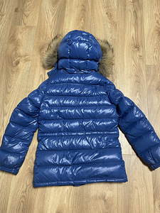 Originaal Moncler jope (4 foto / 5)