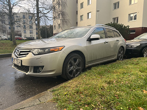 Продается Honda Accord (2 фото из 8)