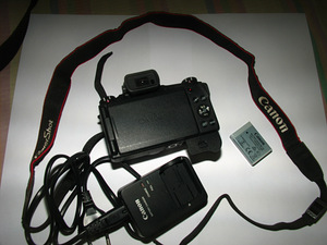 Canon PowerShot G1X Mark III must (3 foto / 4)
