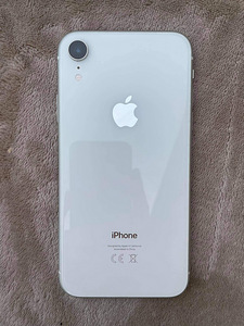 iPhone XR 64gb (4 foto / 7)