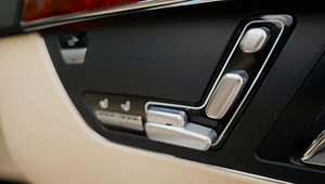 Mercedes-Benz S320 Long 3.0 173kW (14 foto / 14)